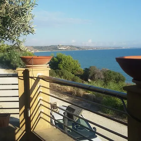 Сasa de vacaciones Carlino Holiday